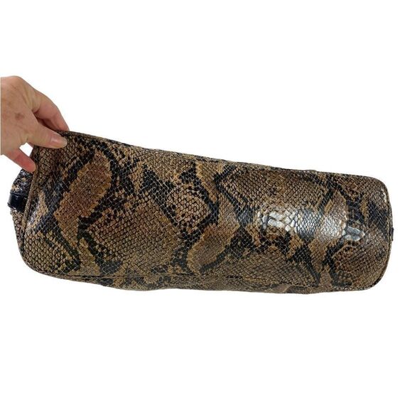 Guess large tote python print on faux leather large Guess chrome medalli… - Picture 5 of 7